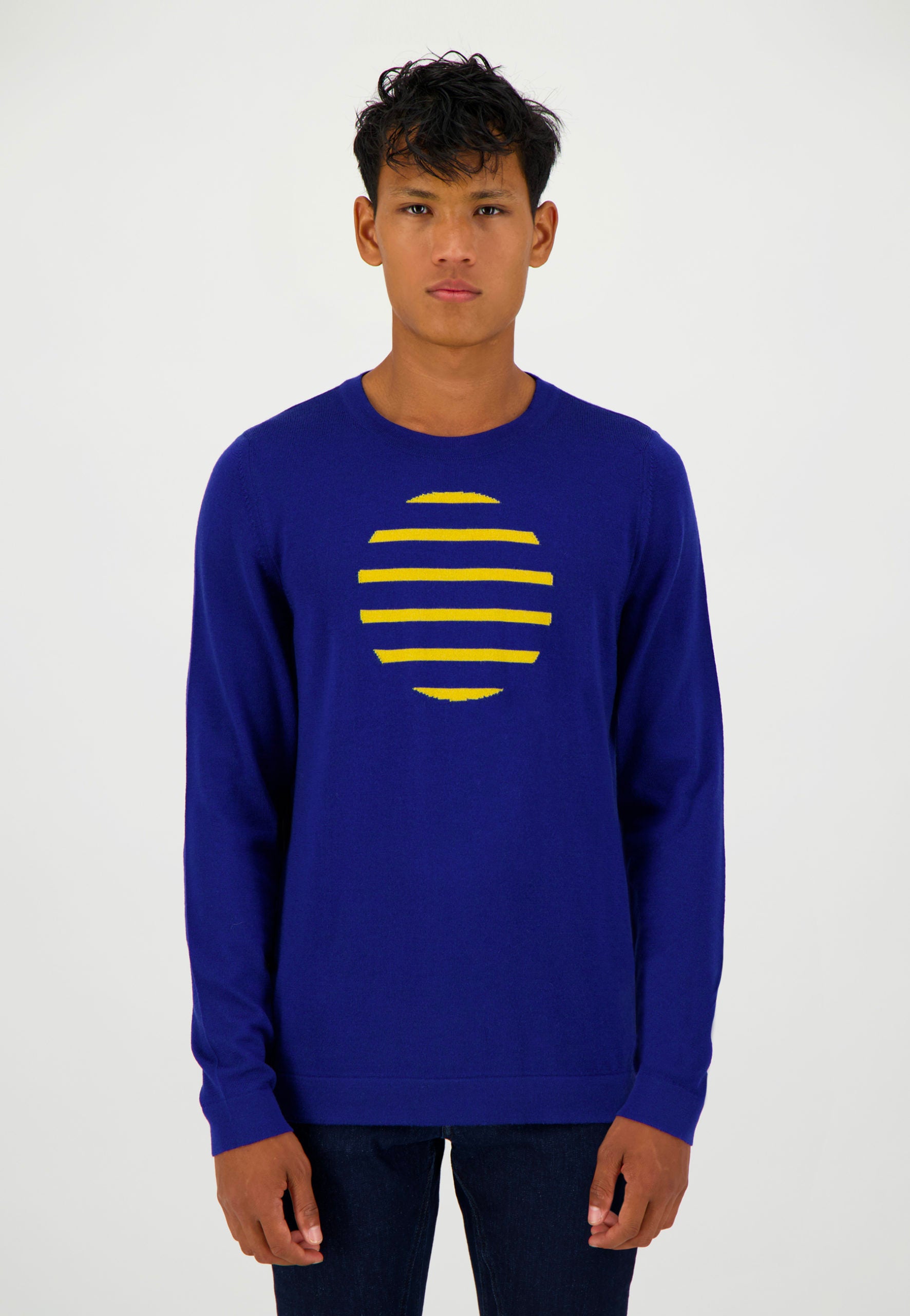 Pull éclipse bleu