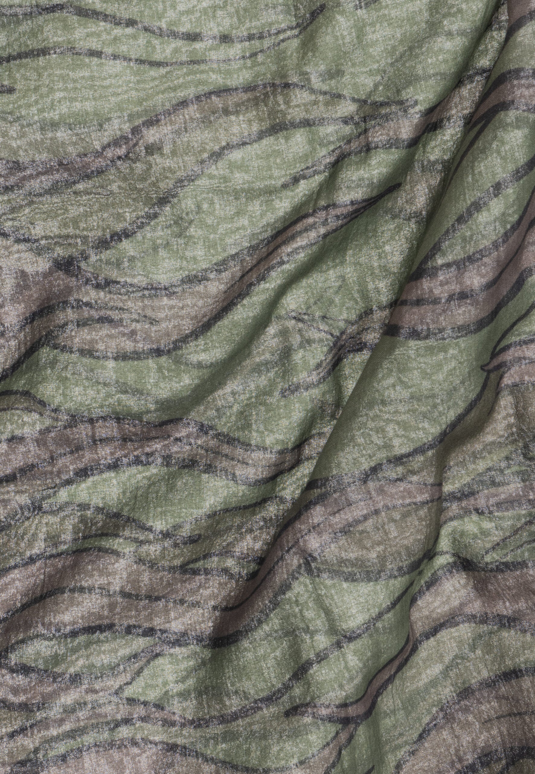 FOULARD NAGA VERT – Image 2
