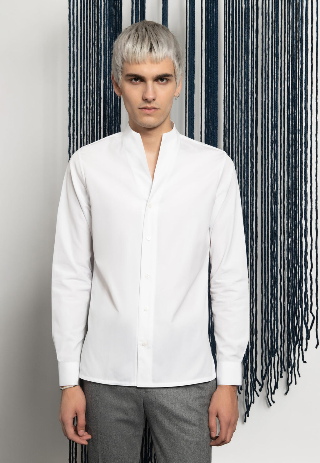 CHEMISE COL MONTANT BLANCHE – Image 2