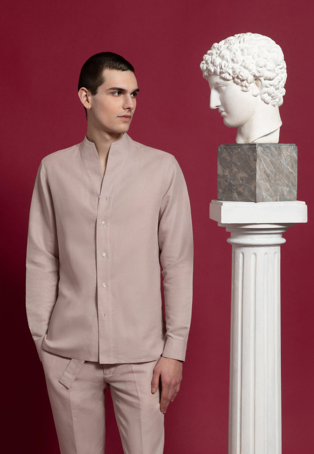 look homme chemise lin rose col montant pantalon droit lin rose